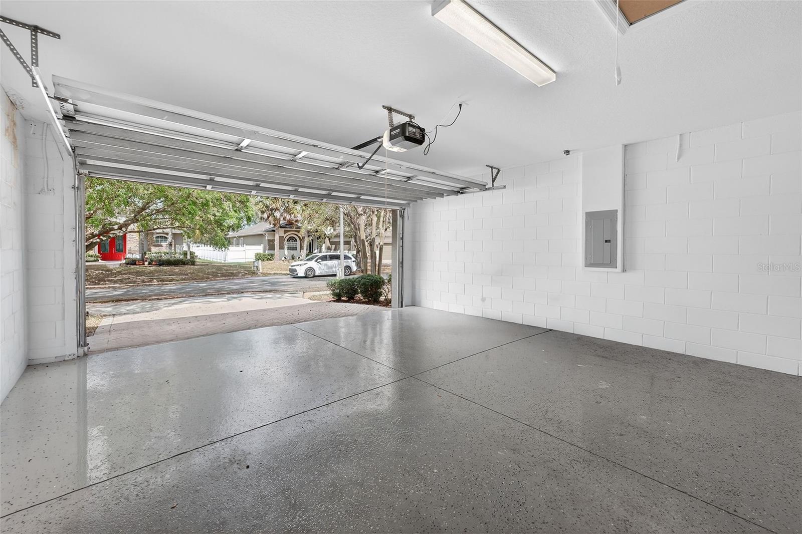 Image 29 of 37 For 3043 Lake Jean Drive