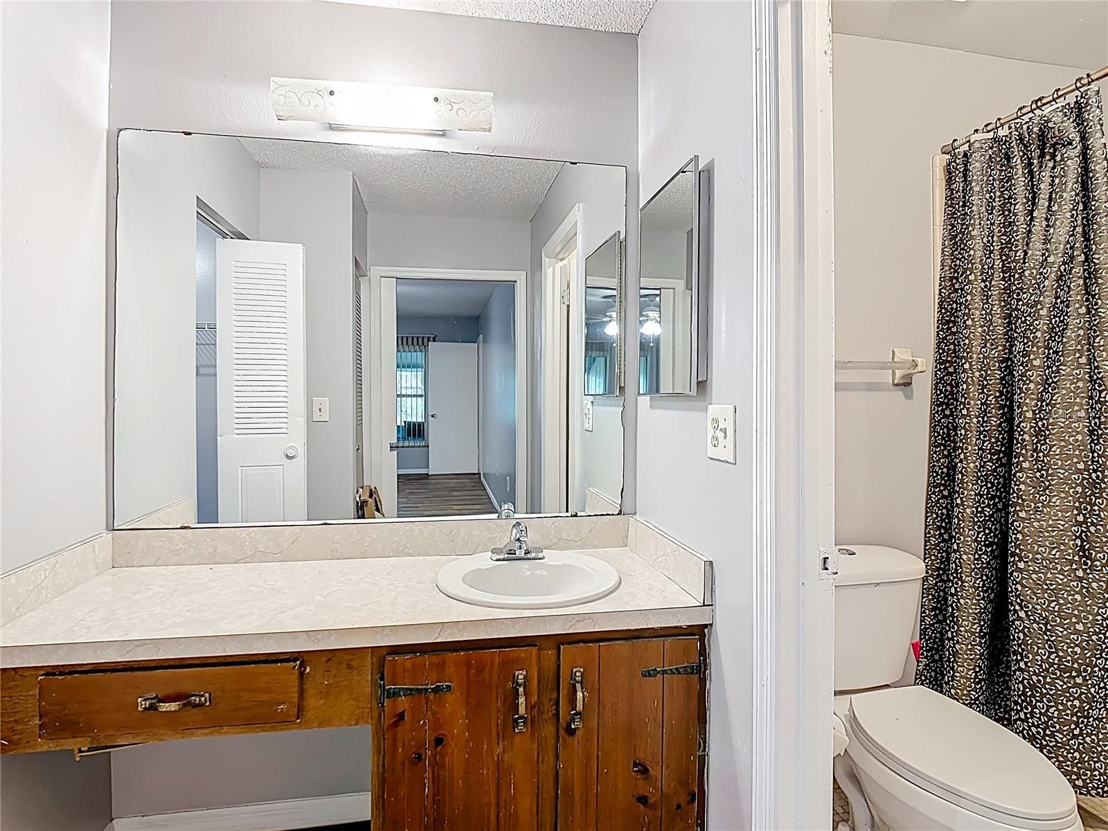 Image 18 of 23 For 571 Hunter Circle