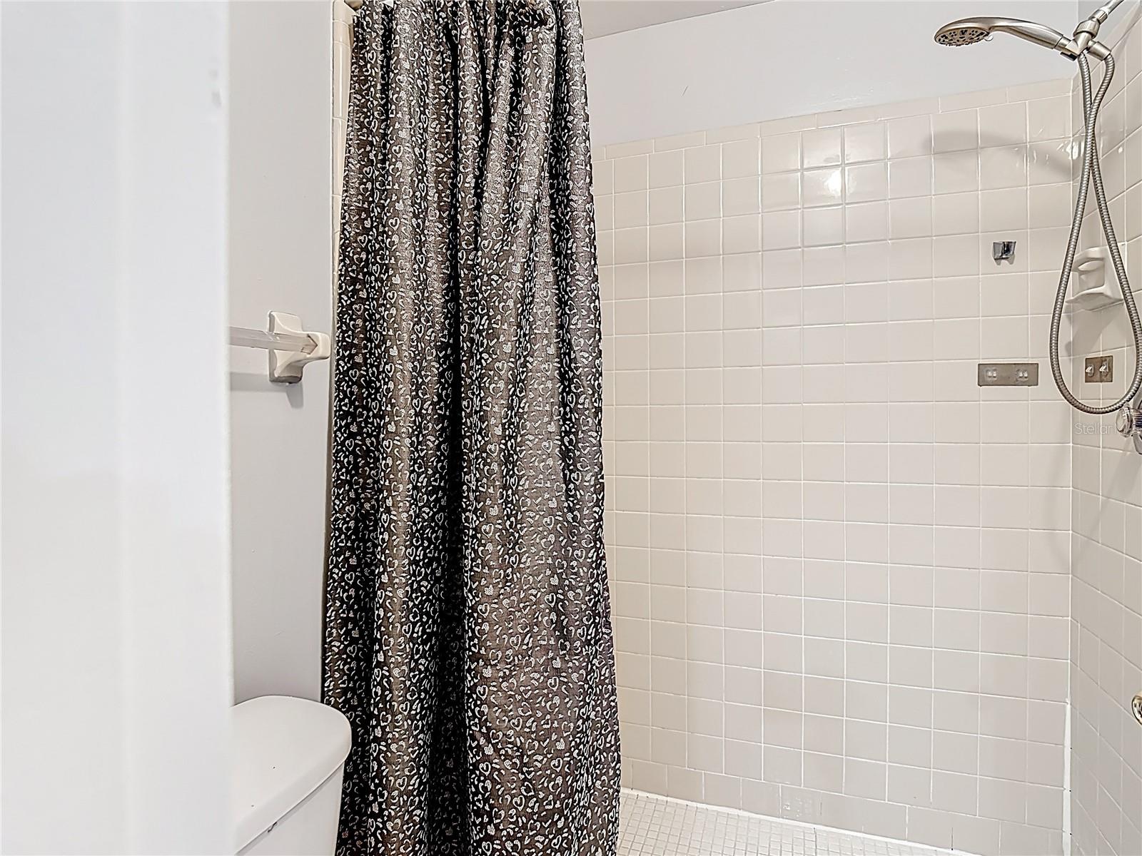 Image 19 of 23 For 571 Hunter Circle