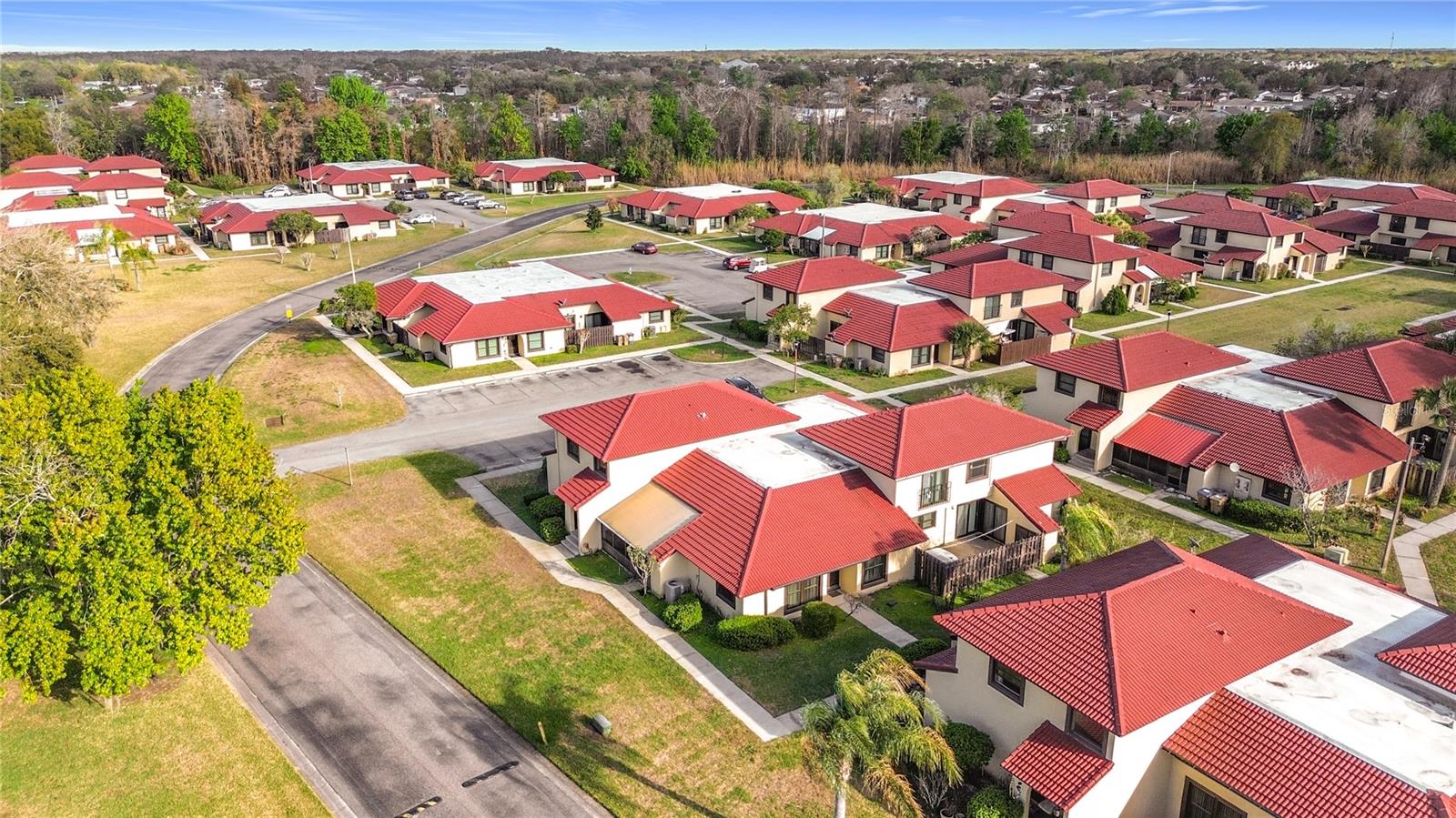 Image 2 of 23 For 571 Hunter Circle