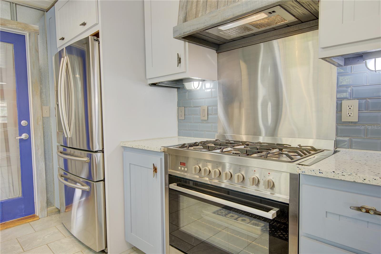 Image 13 of 54 For 290 Mitnik Drive