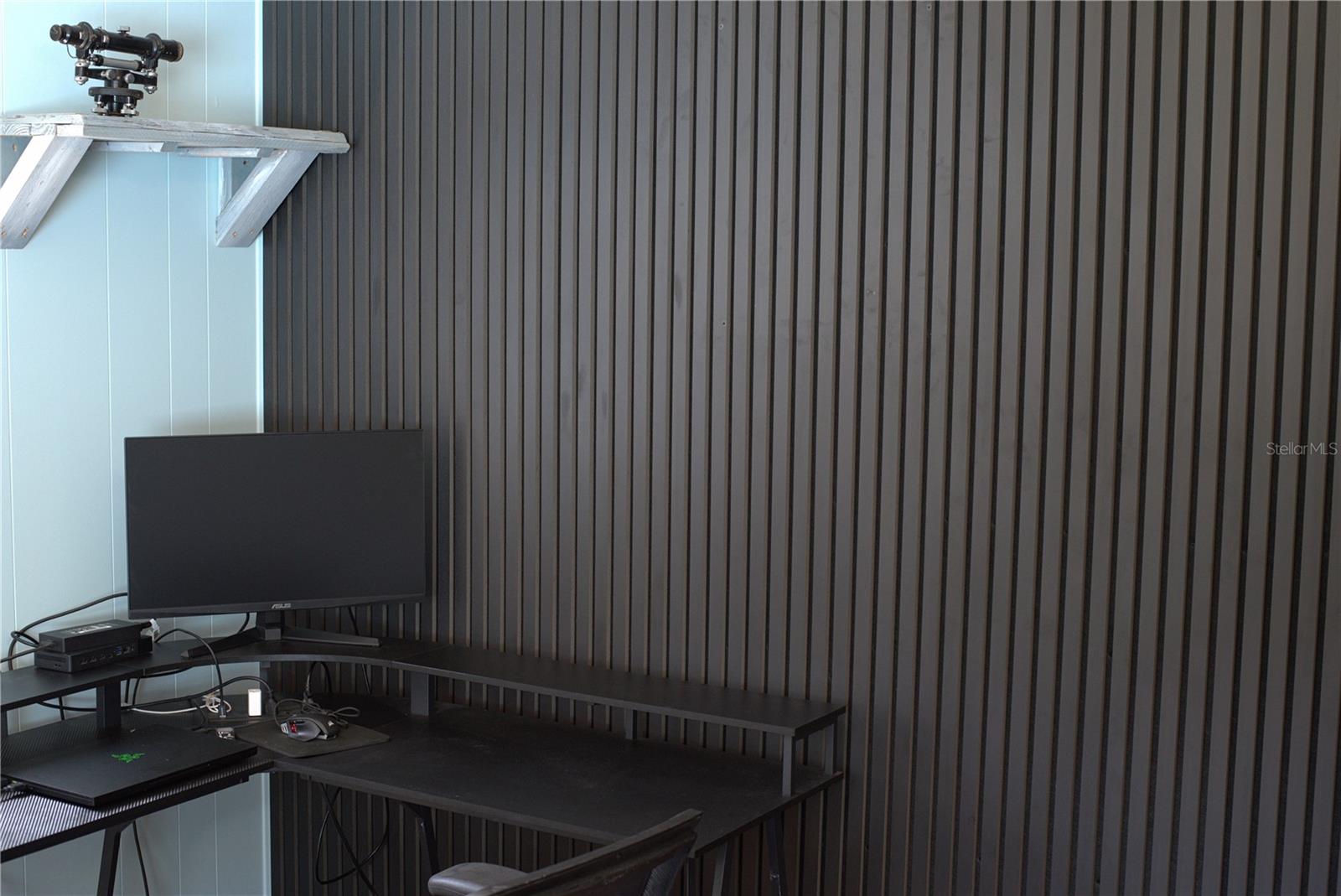 Image 29 of 54 For 290 Mitnik Drive