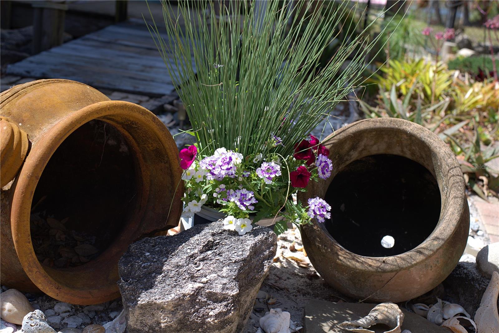 Image 43 of 54 For 290 Mitnik Drive