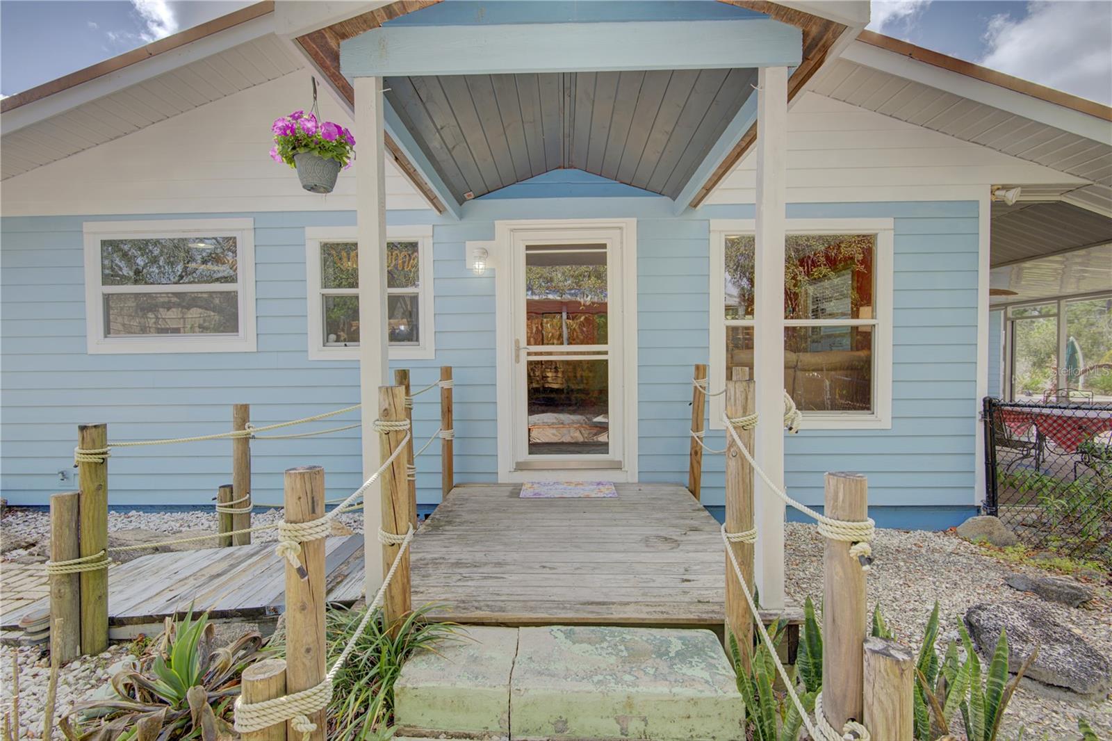 Image 5 of 54 For 290 Mitnik Drive