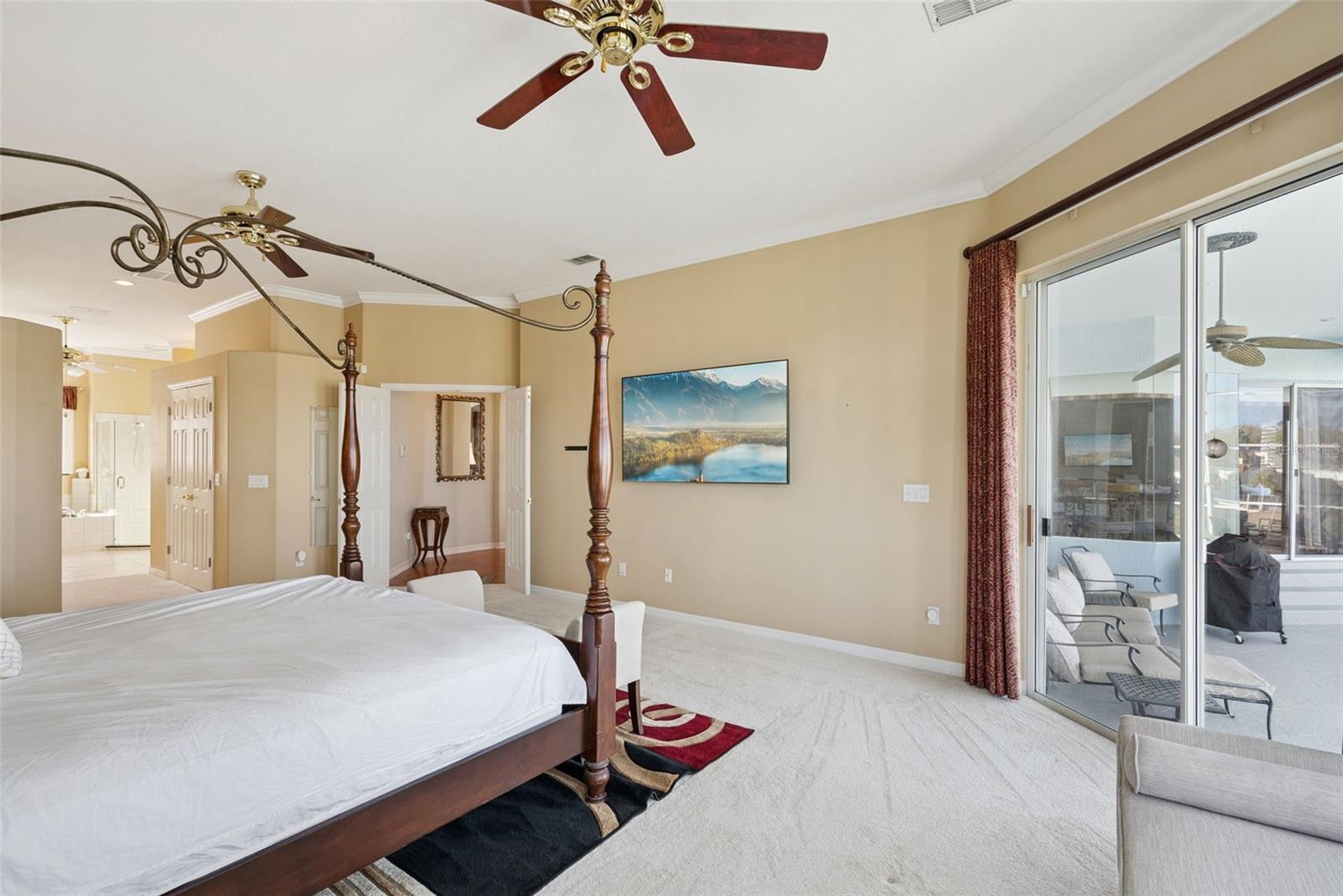 Image 22 of 62 For 407 Majestic Oak Drive