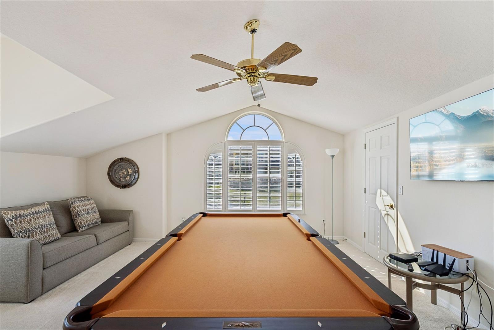 Image 31 of 62 For 407 Majestic Oak Drive