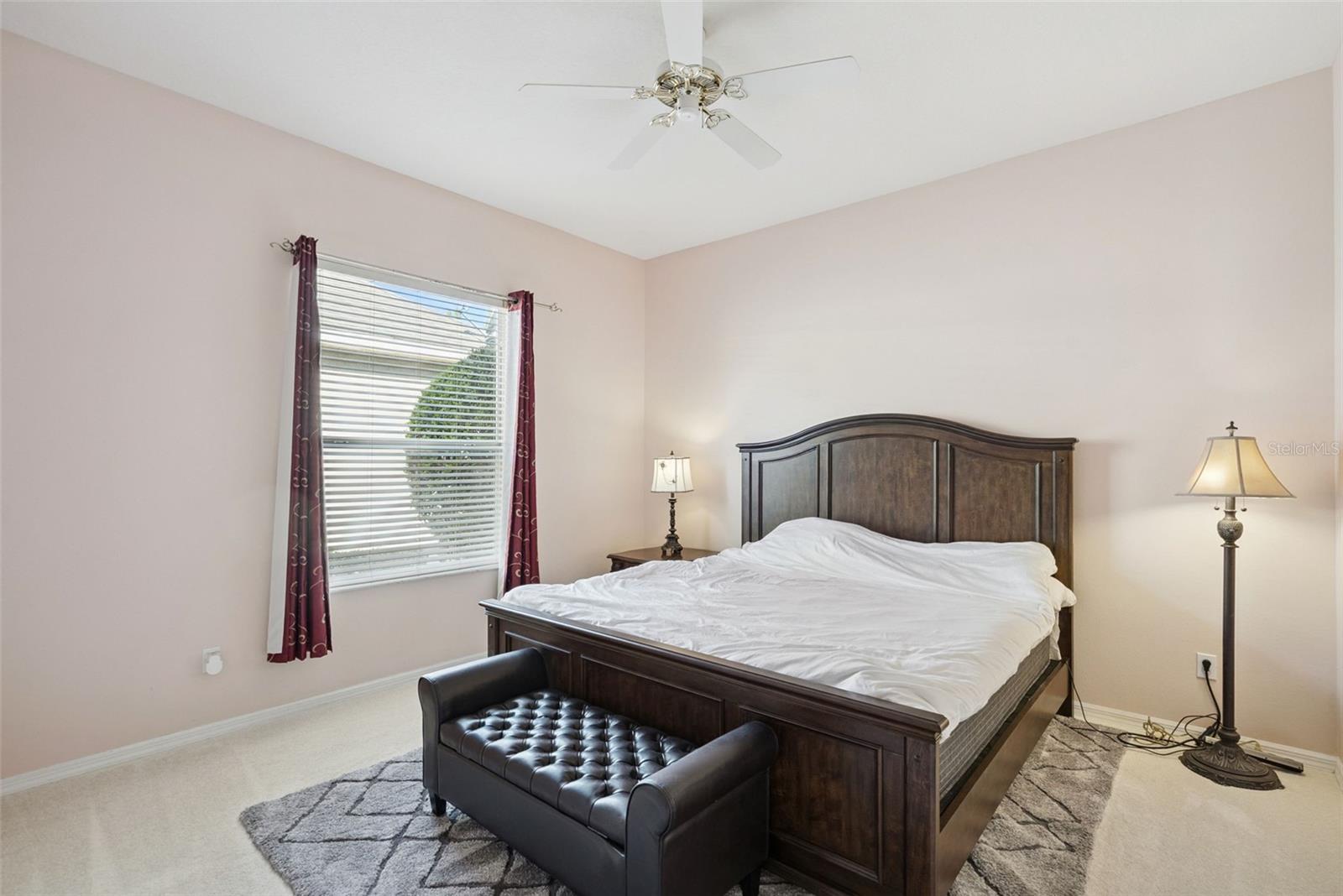 Image 35 of 62 For 407 Majestic Oak Drive