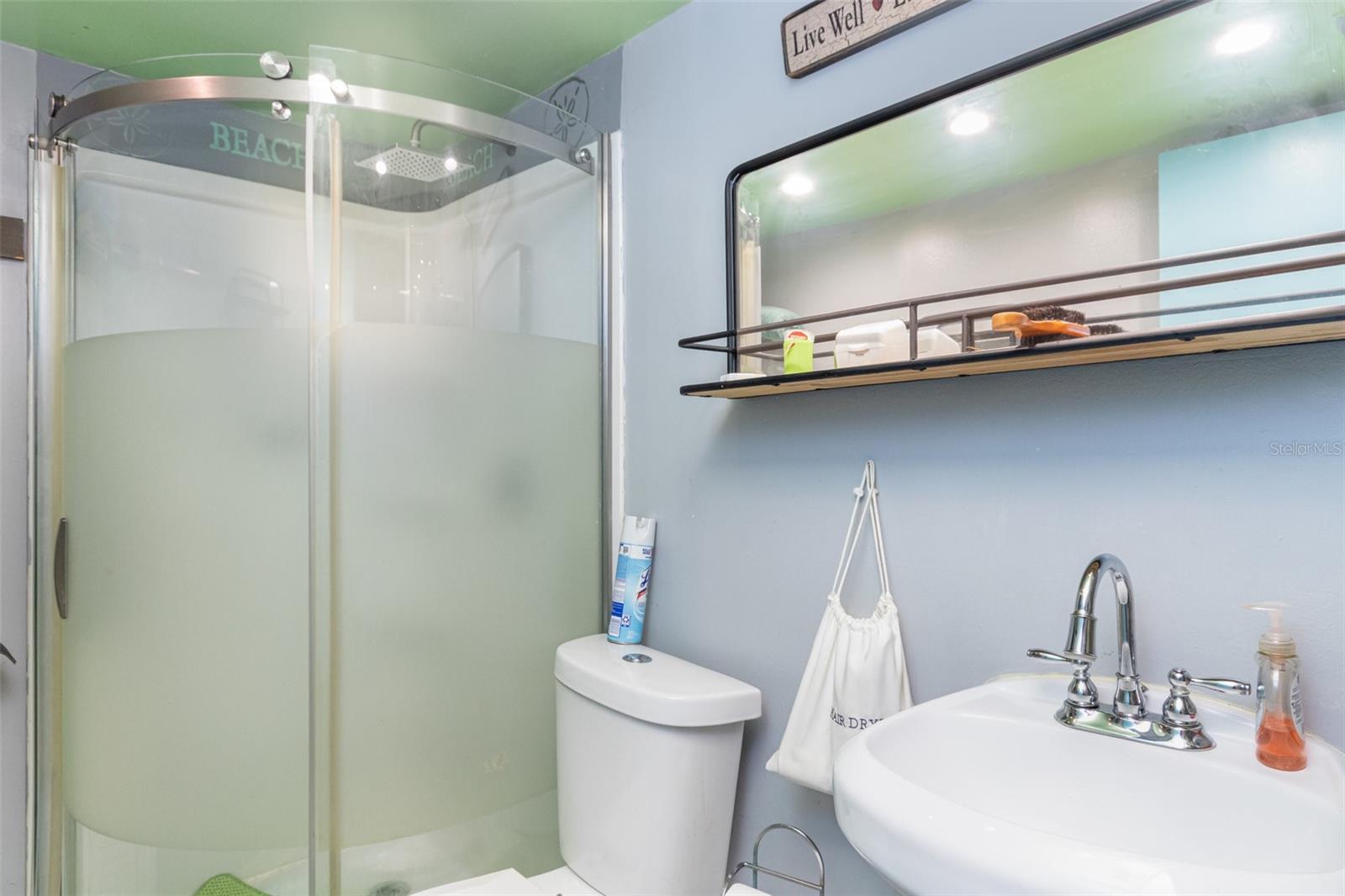 Image 21 of 30 For 1030 Plantation Drive C7