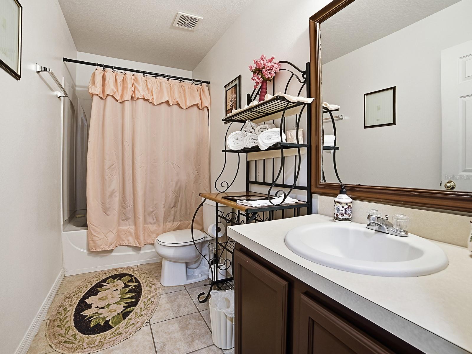 Image 33 of 55 For 4547 Ashtubula Court