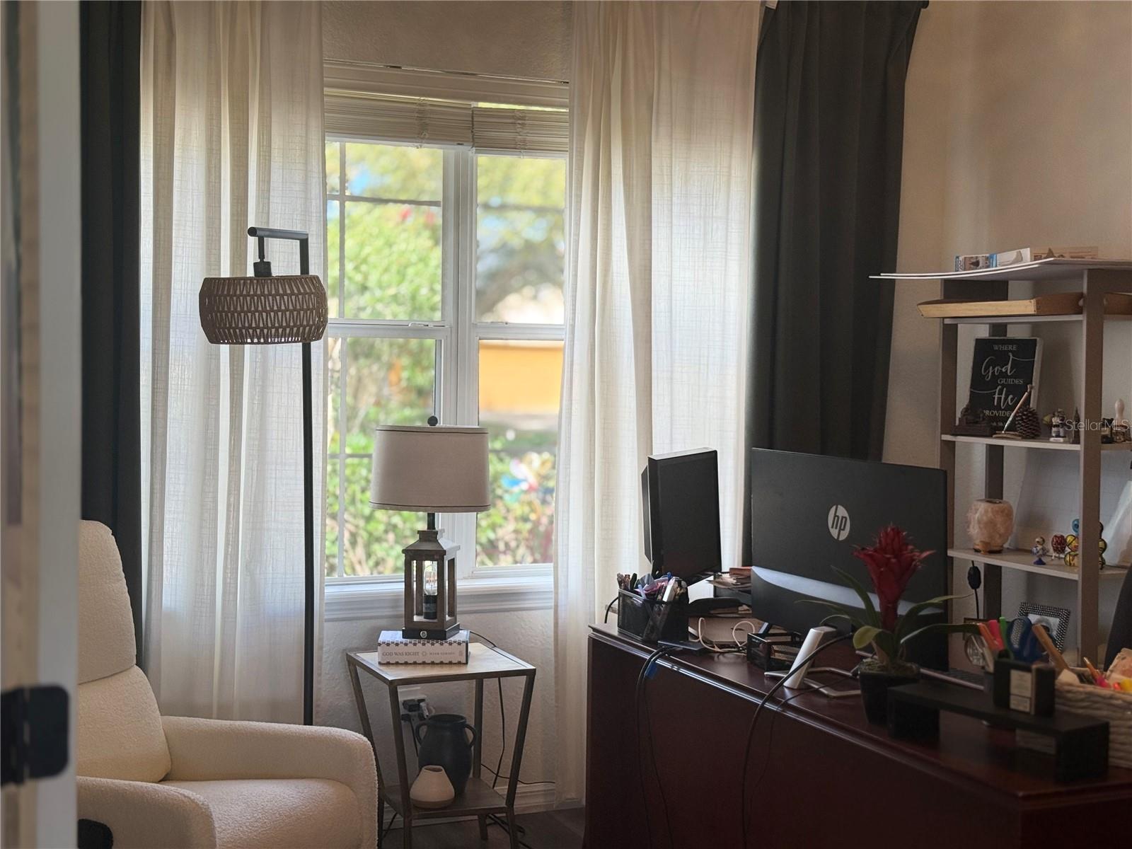 Image 18 of 37 For 16545 Spring Park Drive