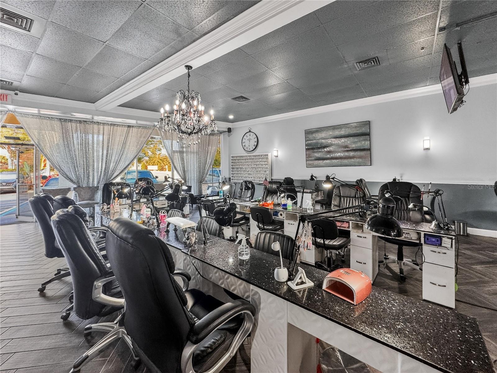 Image 11 of 42 For 2607 Hiawassee Road