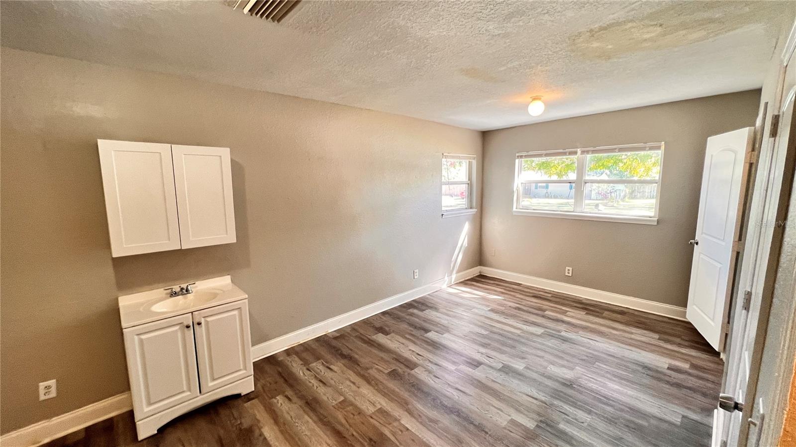 Image 28 of 32 For 116 Alhambra Avenue