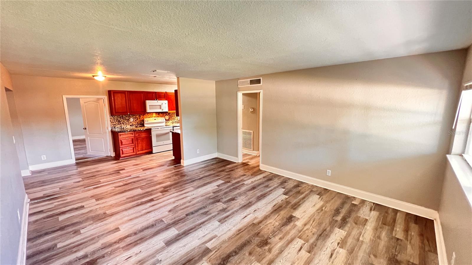 Image 3 of 32 For 116 Alhambra Avenue