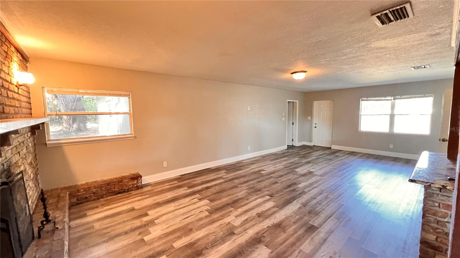 Image 4 of 32 For 116 Alhambra Avenue