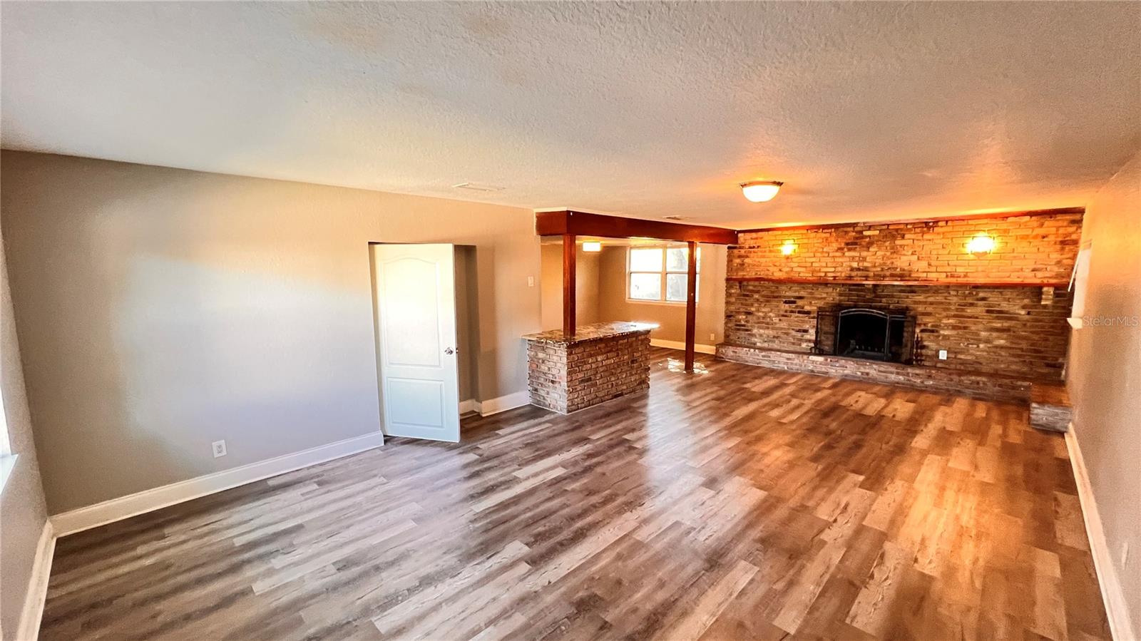 Image 8 of 32 For 116 Alhambra Avenue