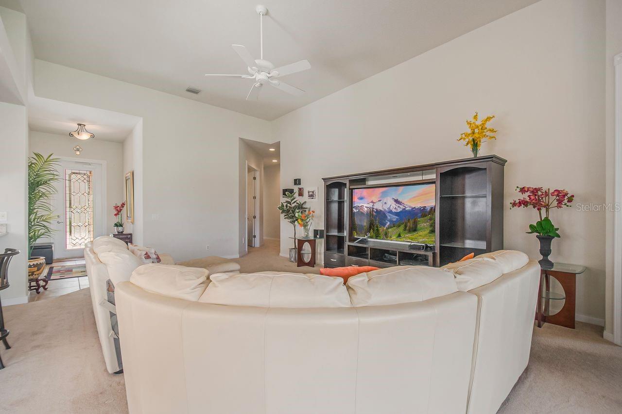 Image 19 of 54 For 12003 Lazio Lane