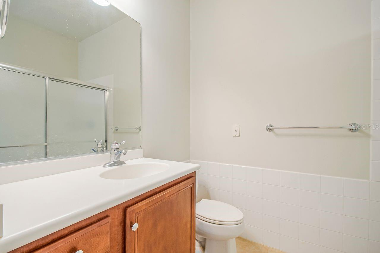 Image 24 of 54 For 12003 Lazio Lane