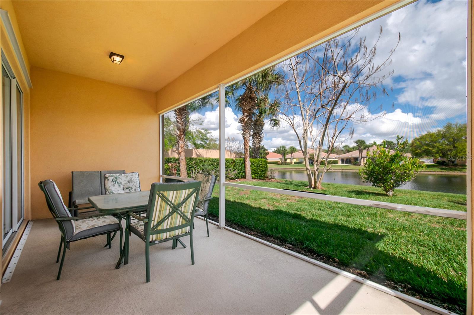 Image 5 of 54 For 12003 Lazio Lane