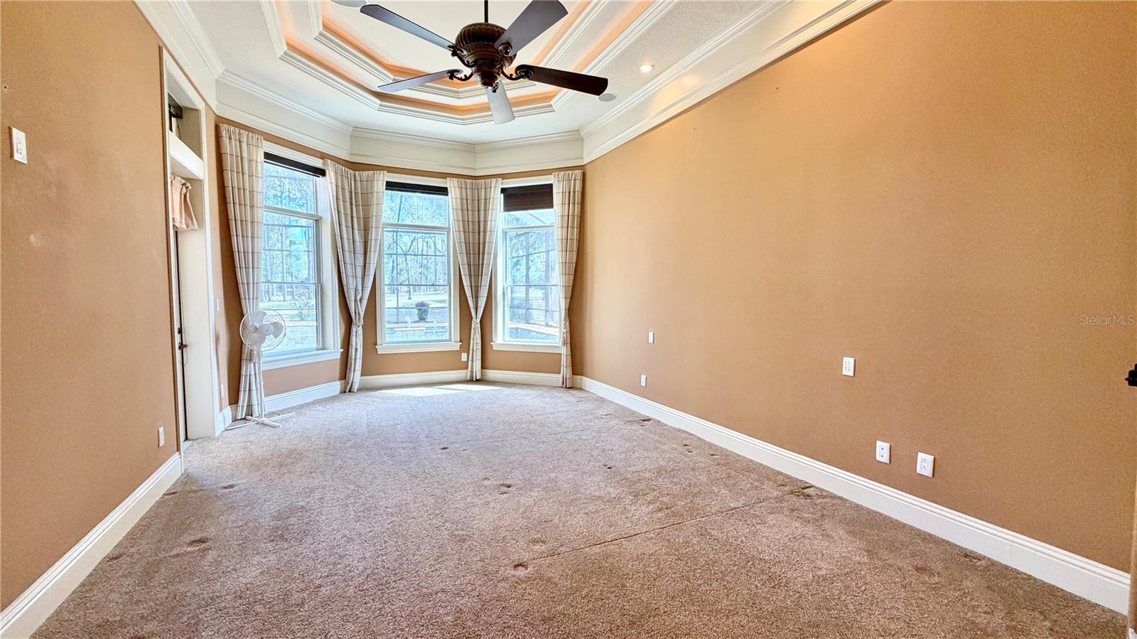 Image 15 of 61 For 6717 179th Avenue Road