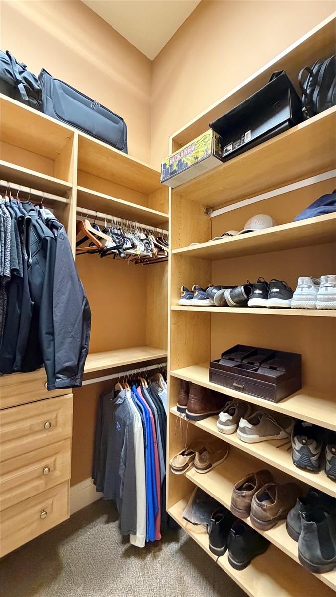 Image 19 of 61 For 6717 179th Avenue Road