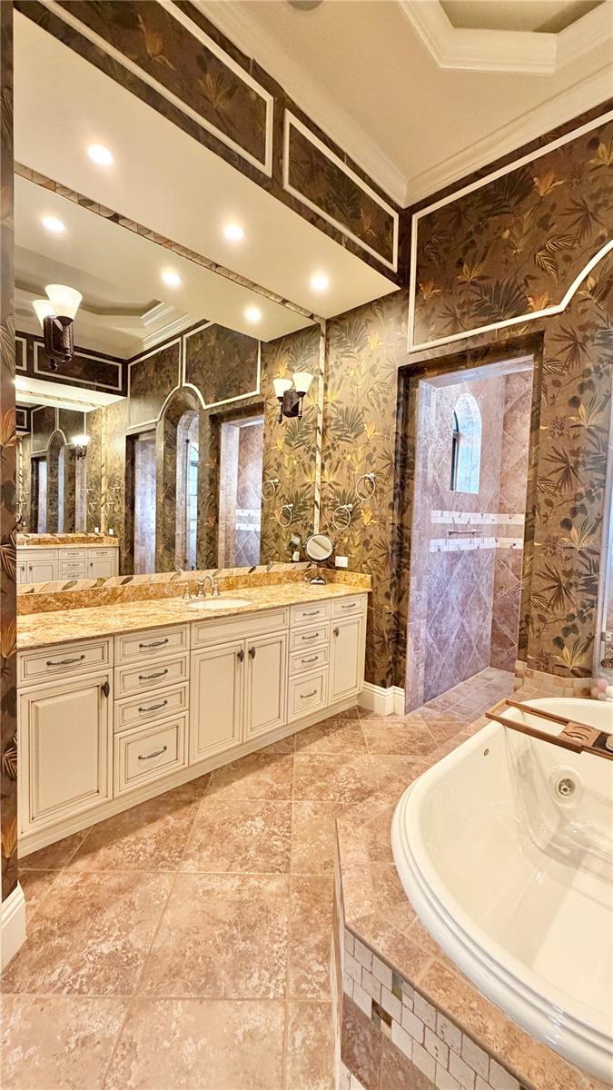 Image 22 of 61 For 6717 179th Avenue Road