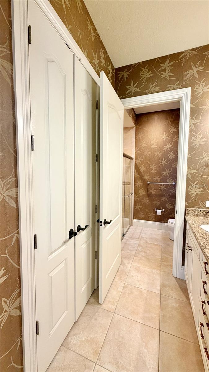 Image 33 of 61 For 6717 179th Avenue Road