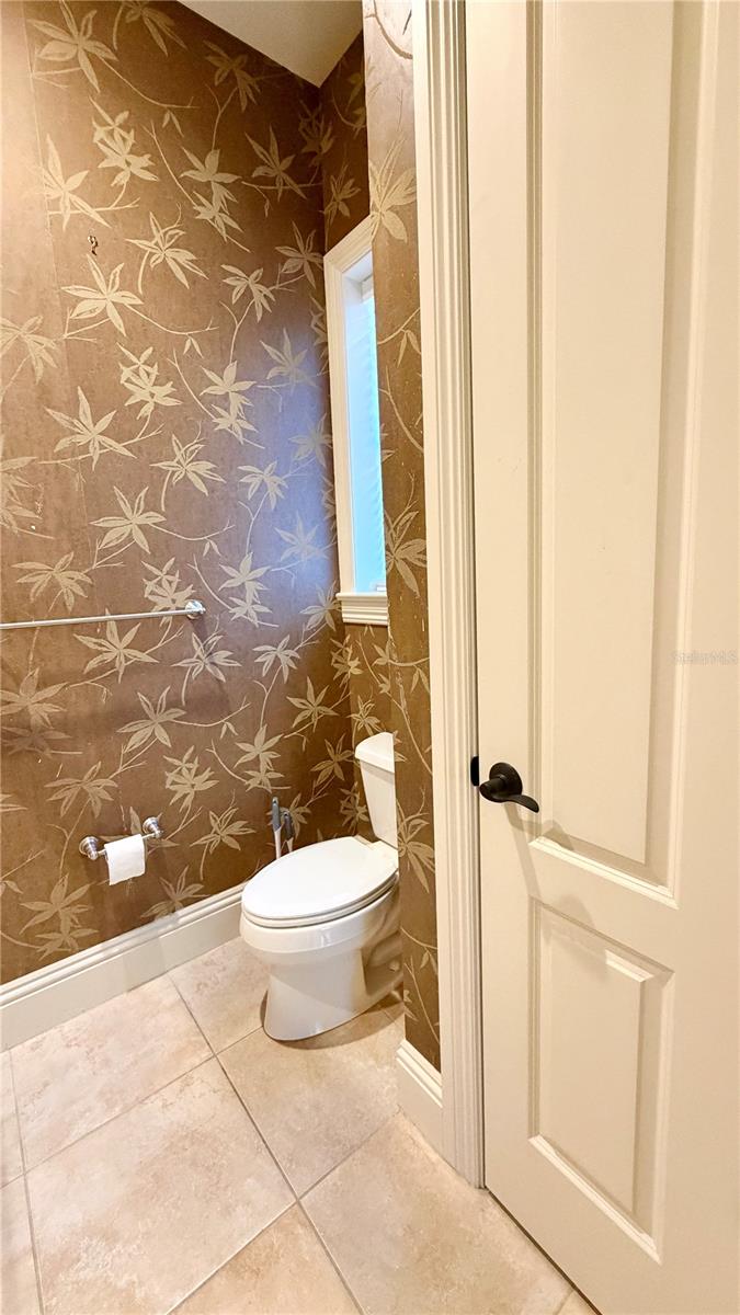 Image 35 of 61 For 6717 179th Avenue Road