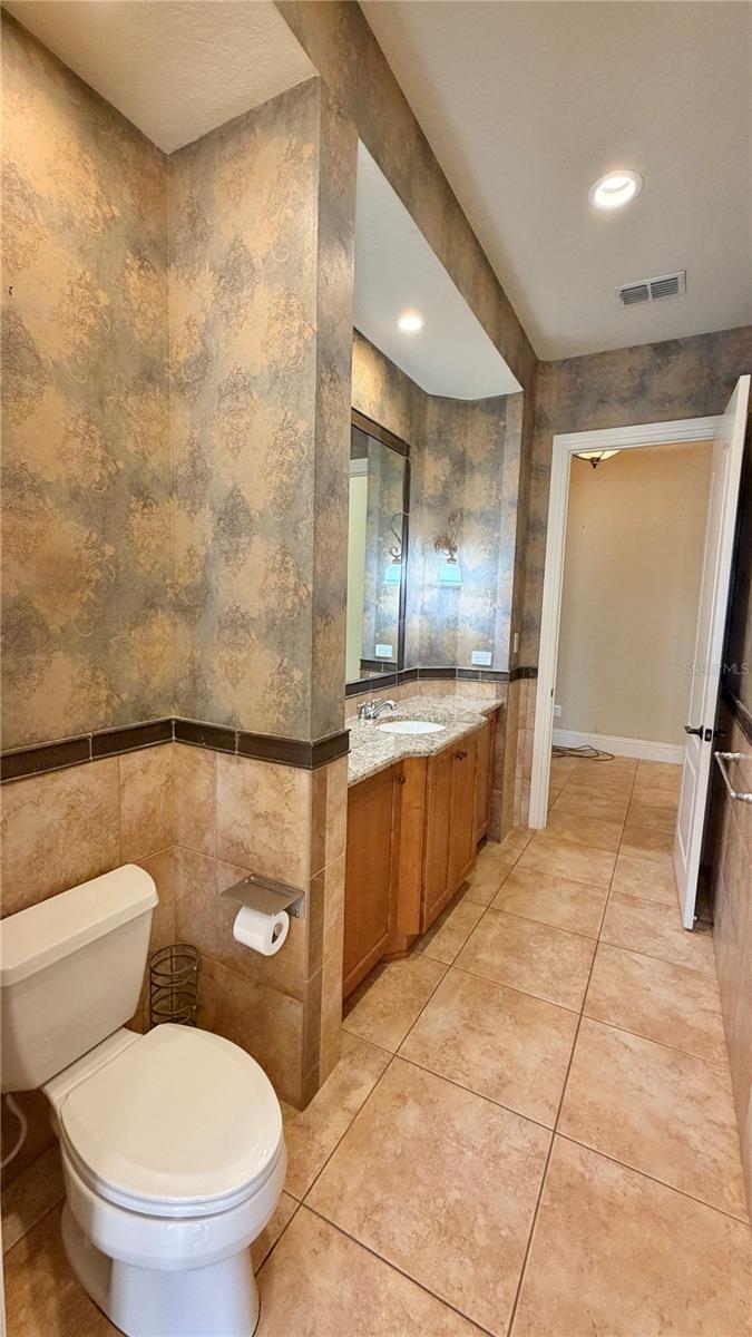 Image 41 of 61 For 6717 179th Avenue Road