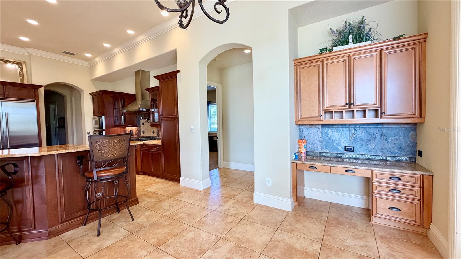 Image 9 of 61 For 6717 179th Avenue Road