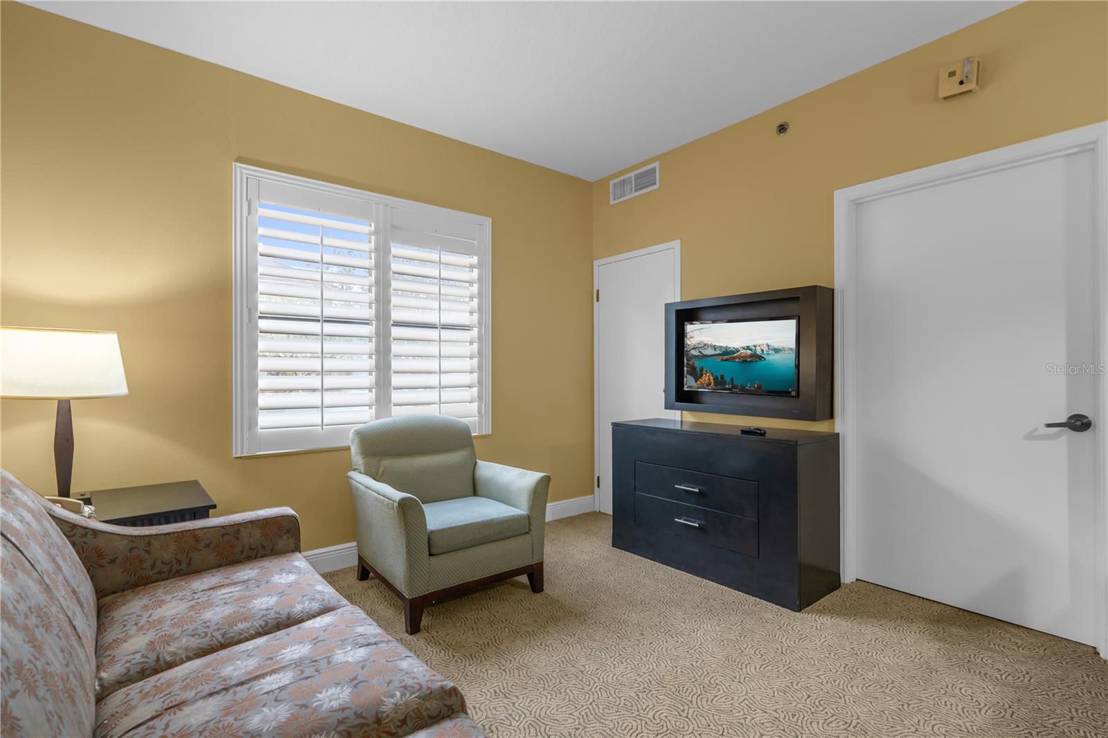 Image 11 of 20 For 7601 Canada Avenue 125