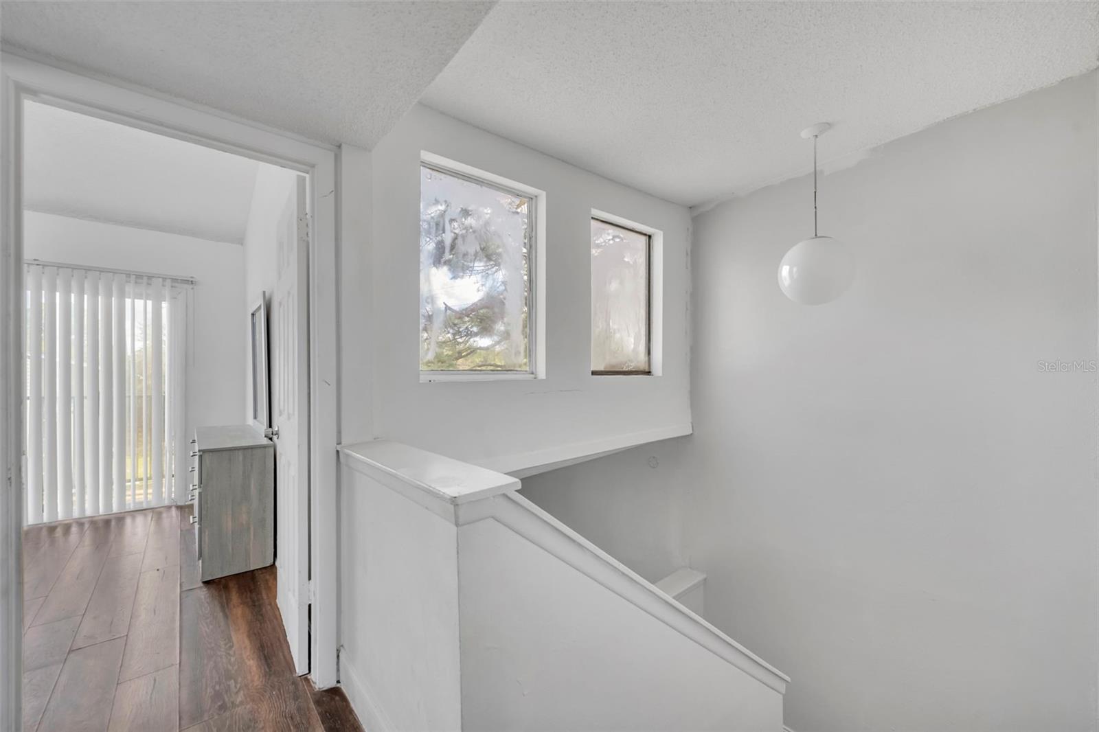 Listing photo id 13 for 236 Scottsdale Square 236