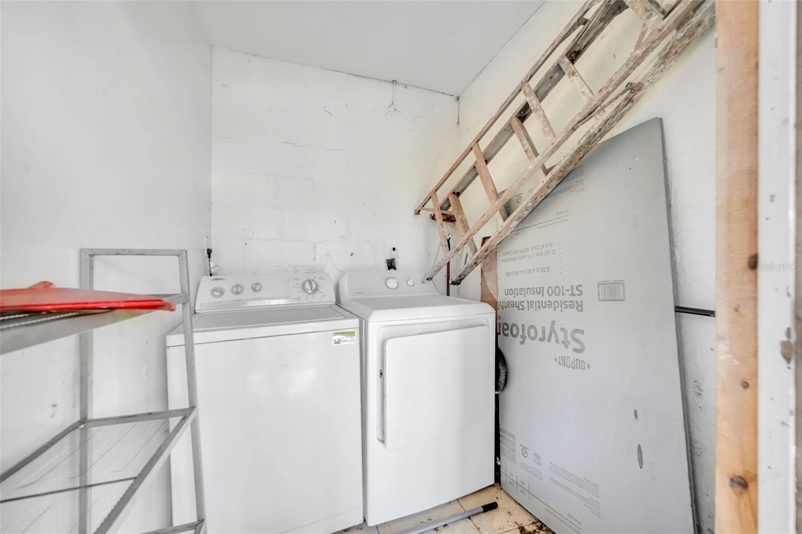 Listing photo id 20 for 236 Scottsdale Square 236