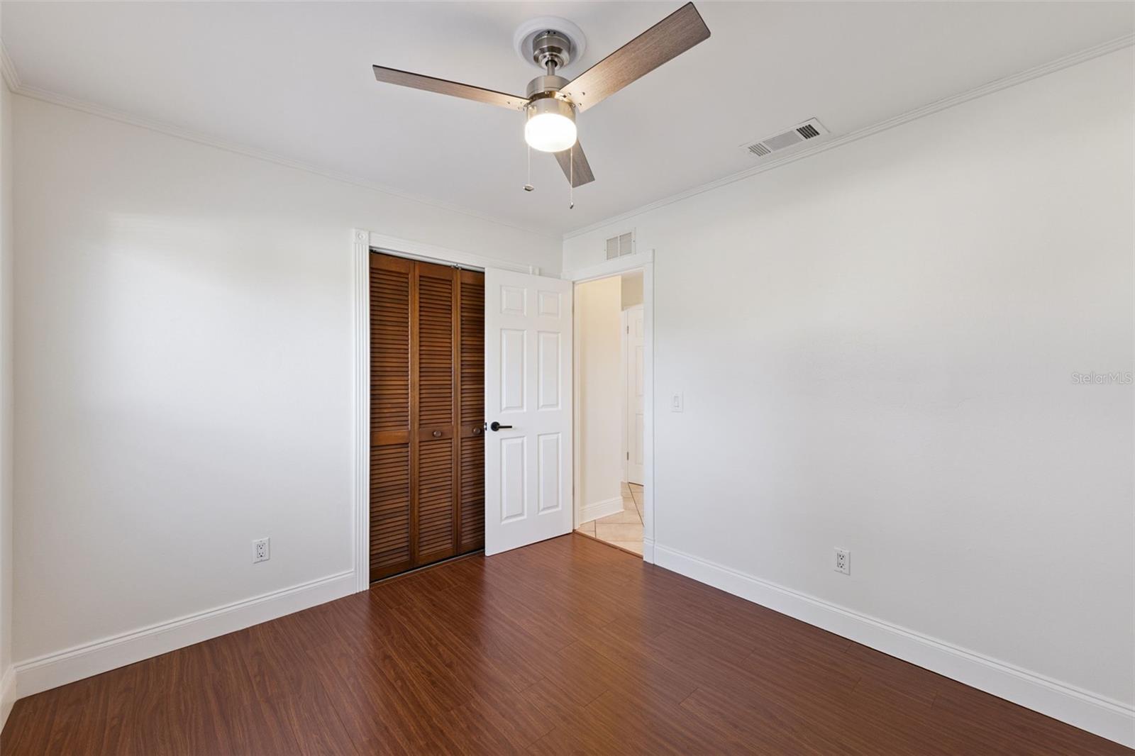 Image 12 of 20 For 1366 Pacific Court