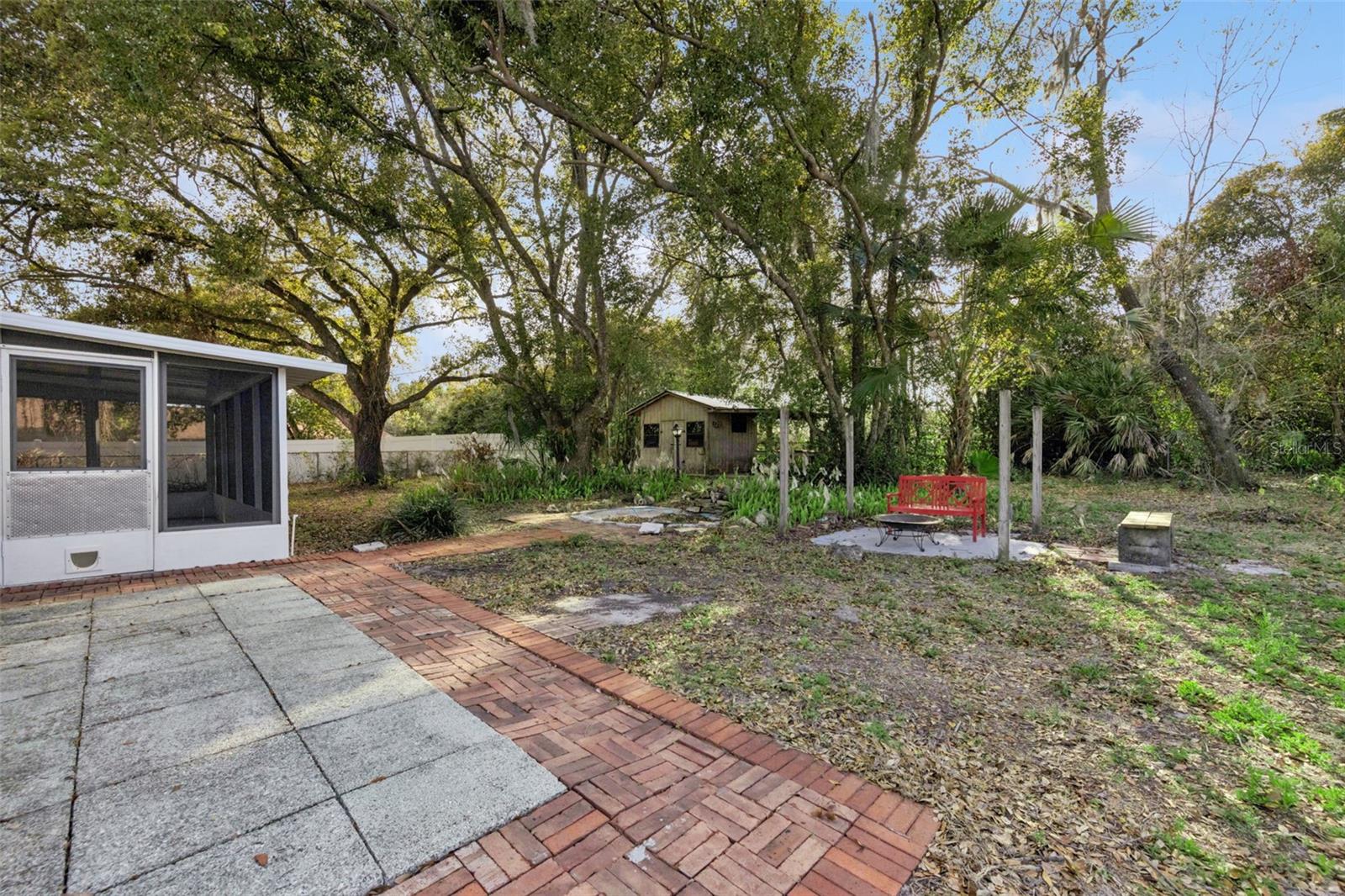 Image 18 of 20 For 1366 Pacific Court