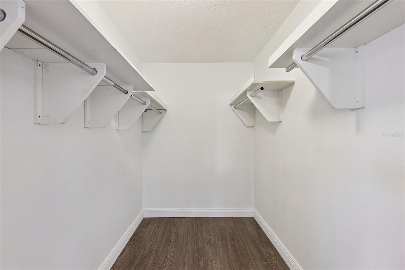 Image 9 of 20 For 1366 Pacific Court