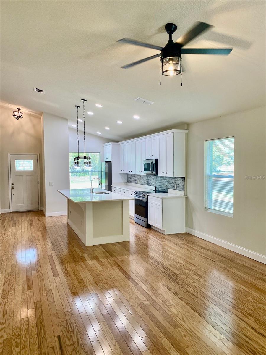 Image 16 of 46 For 509 Pine Lane