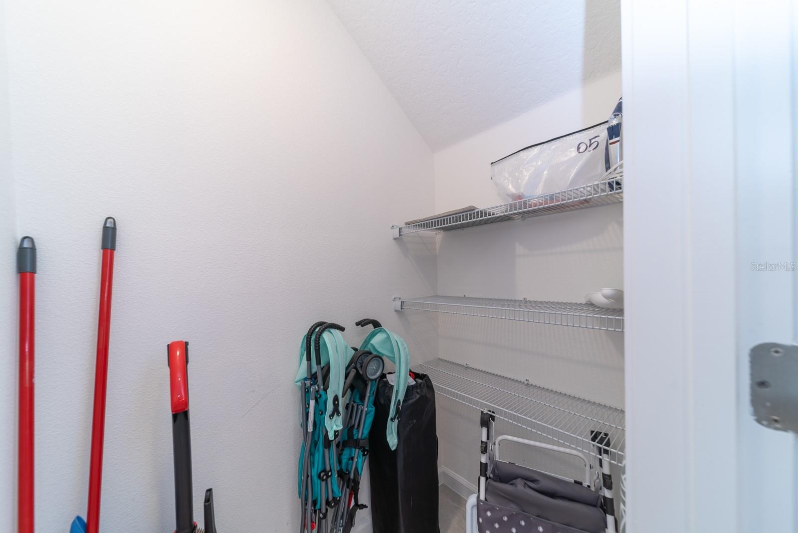 Image 14 of 90 For 10364 Ebb Tide Lane