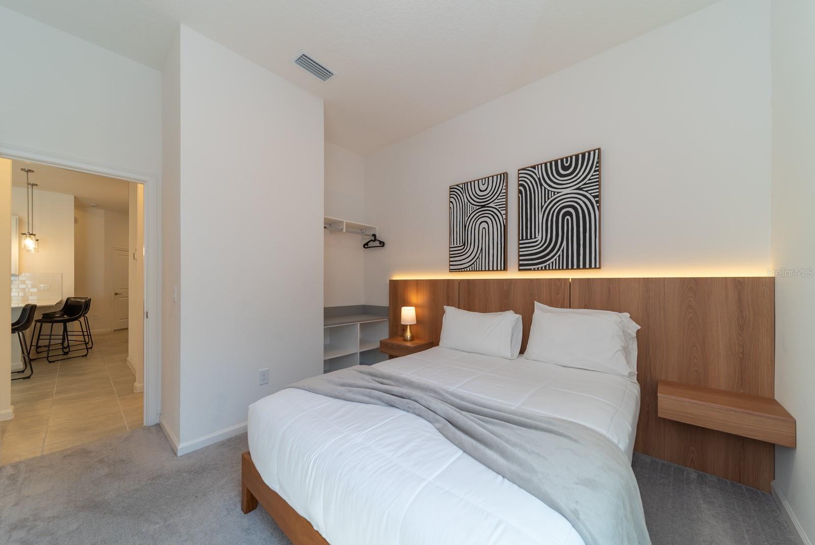 Image 33 of 90 For 10364 Ebb Tide Lane