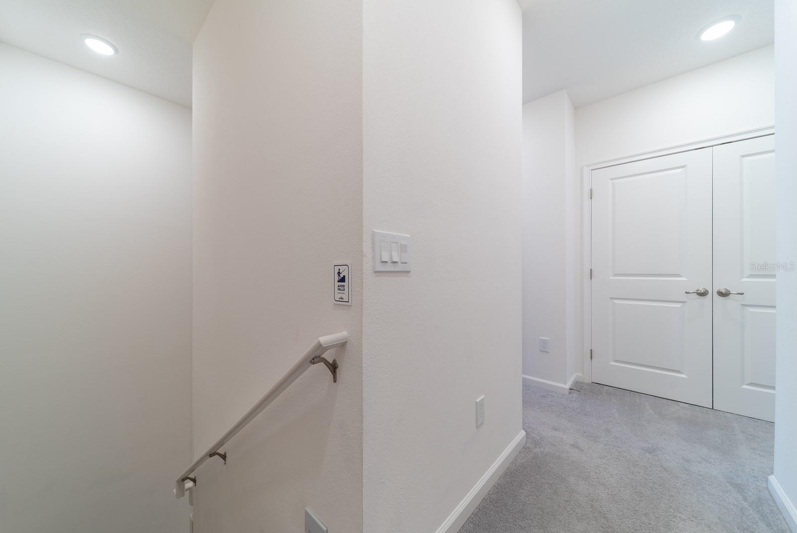 Image 52 of 90 For 10364 Ebb Tide Lane