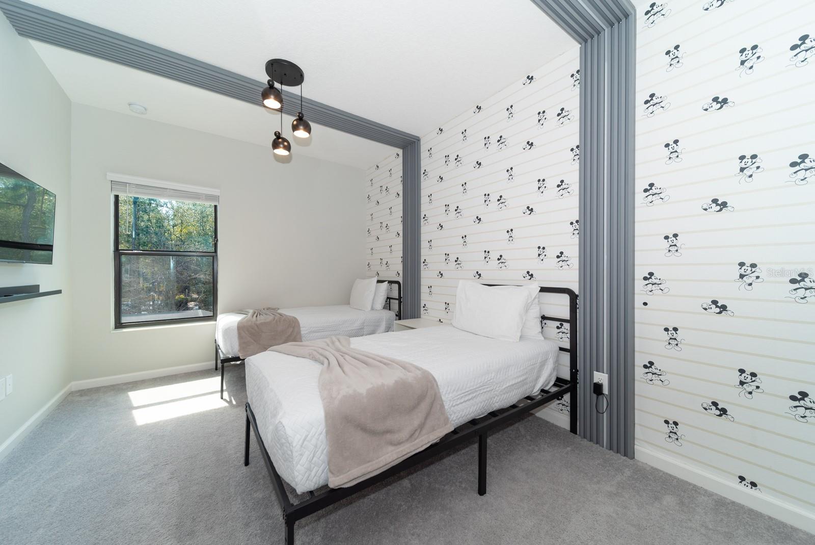 Image 77 of 90 For 10364 Ebb Tide Lane