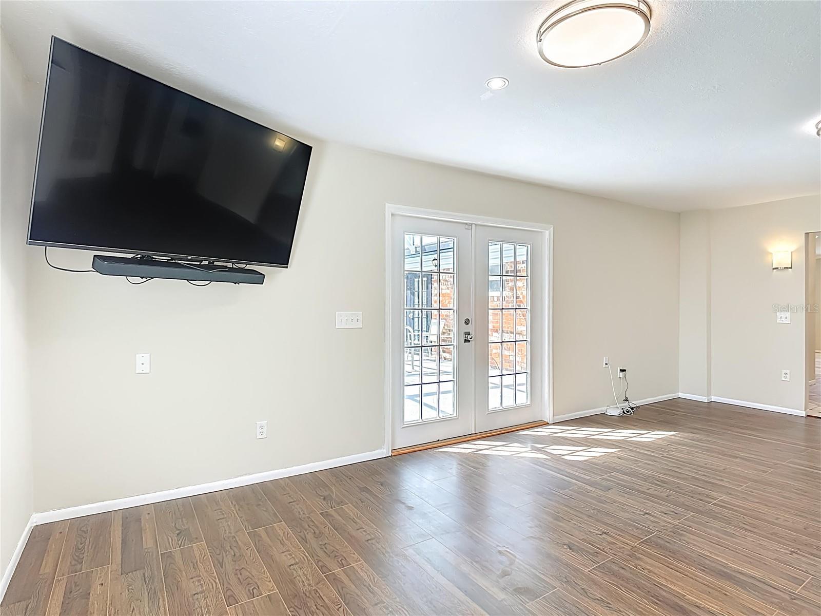 Image 21 of 67 For 2720 Handley Boulevard