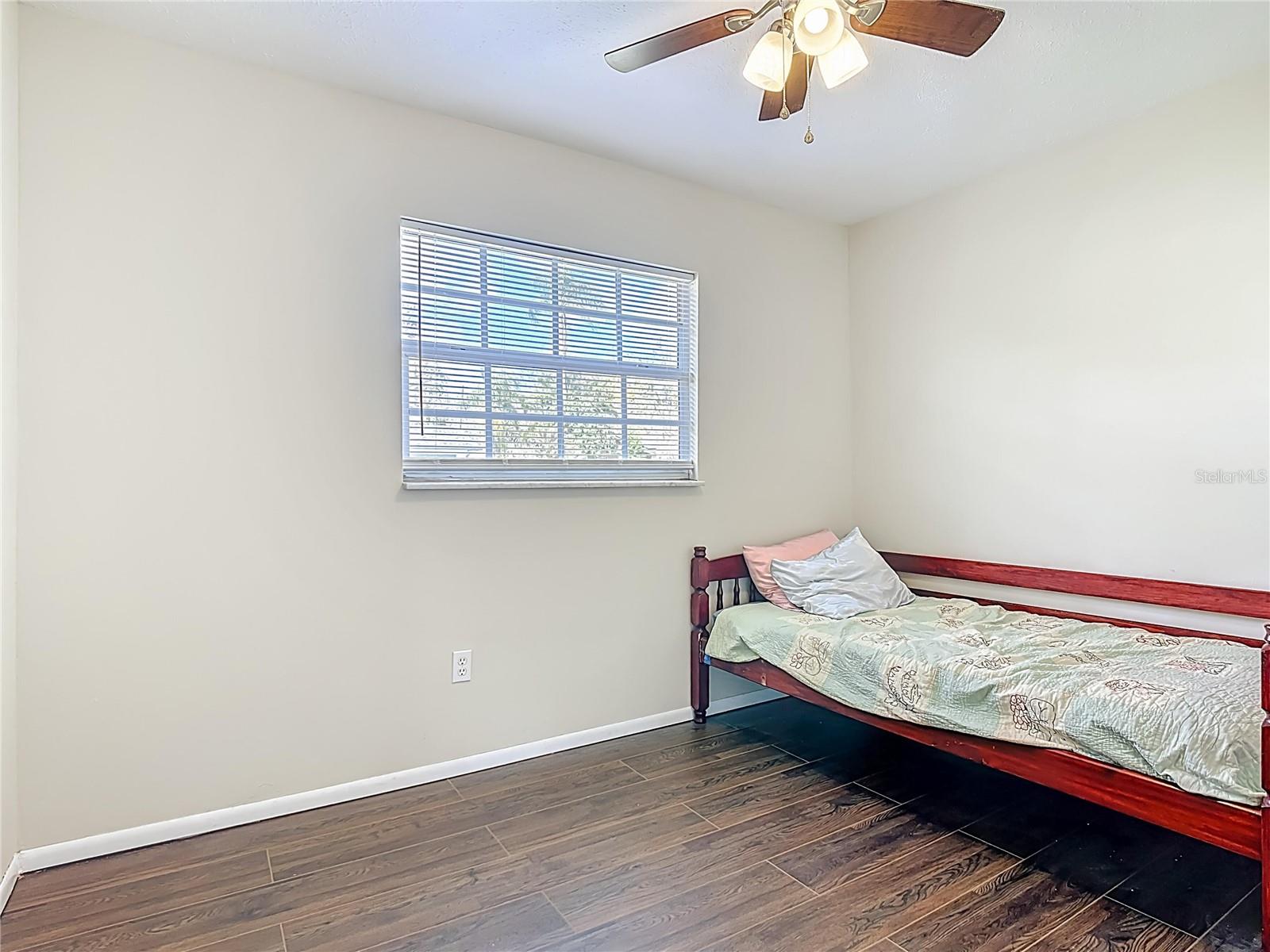 Image 23 of 67 For 2720 Handley Boulevard