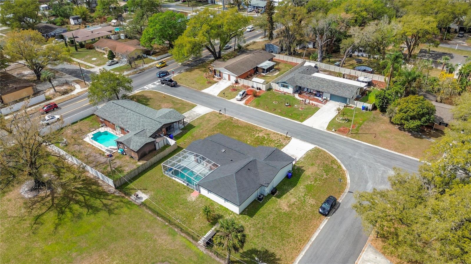 Image 53 of 67 For 2720 Handley Boulevard