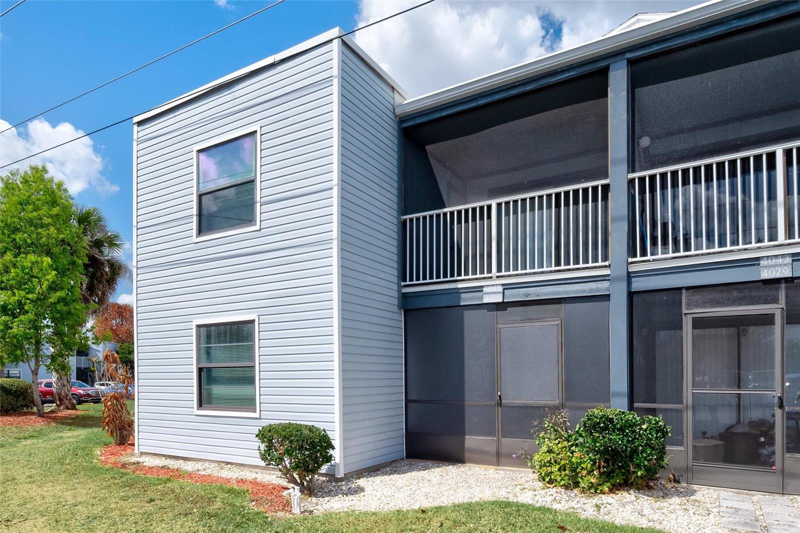 Image 3 of 41 For 4031 Atrium Drive L6