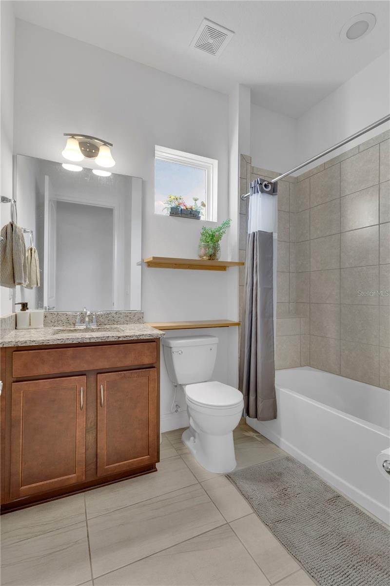 Image 21 of 50 For 5092 Twin Lakes Boulevard