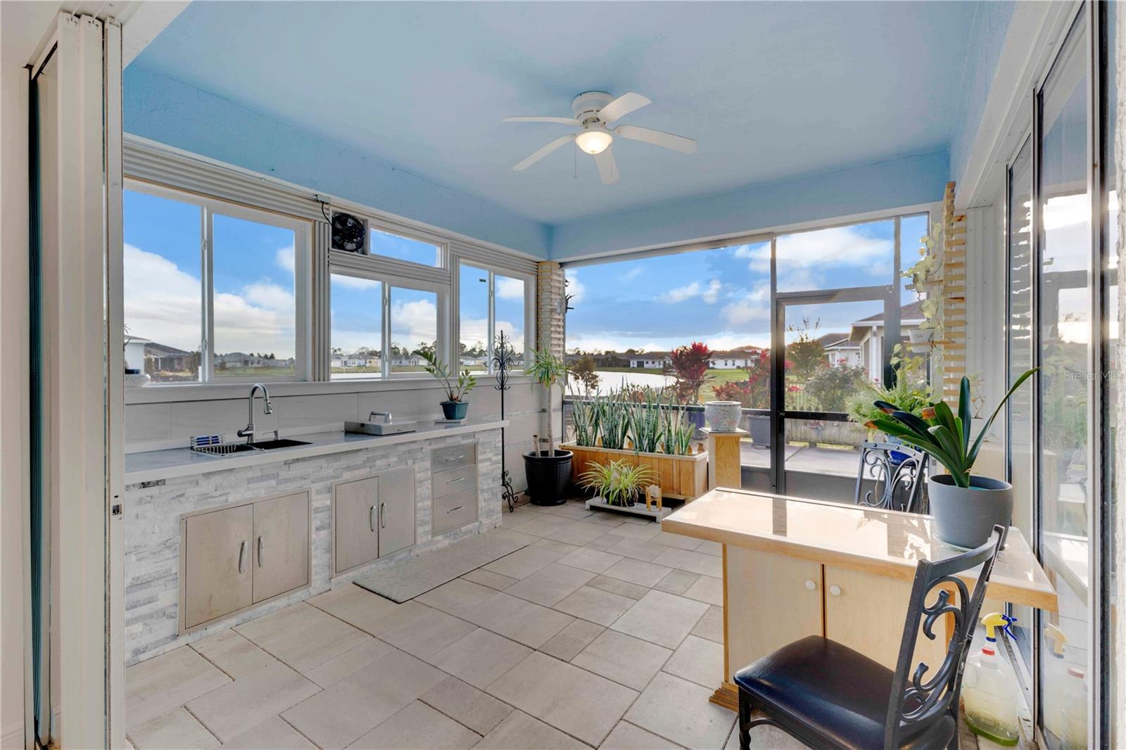 Image 23 of 50 For 5092 Twin Lakes Boulevard