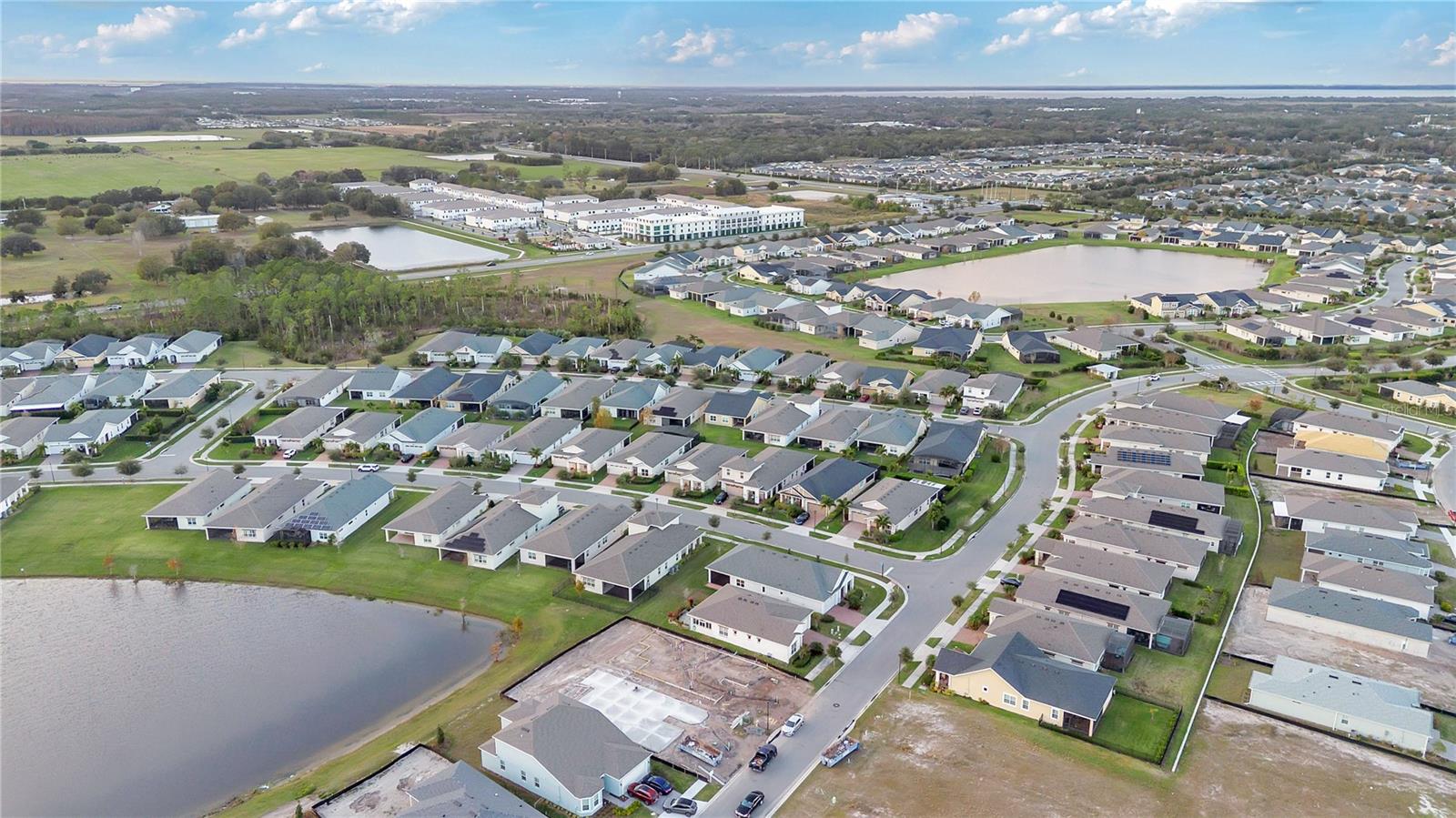 Image 37 of 50 For 5092 Twin Lakes Boulevard