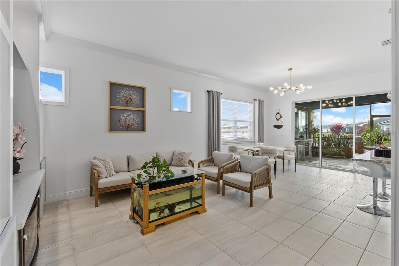 Image 5 of 50 For 5092 Twin Lakes Boulevard