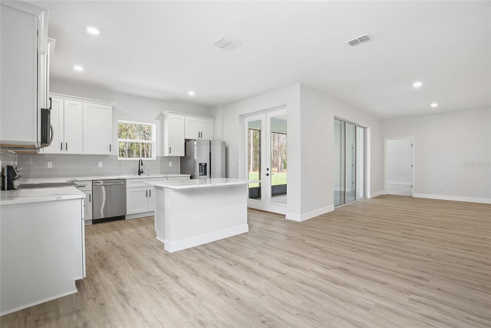 Image 8 of 40 For 6805 132nd Street