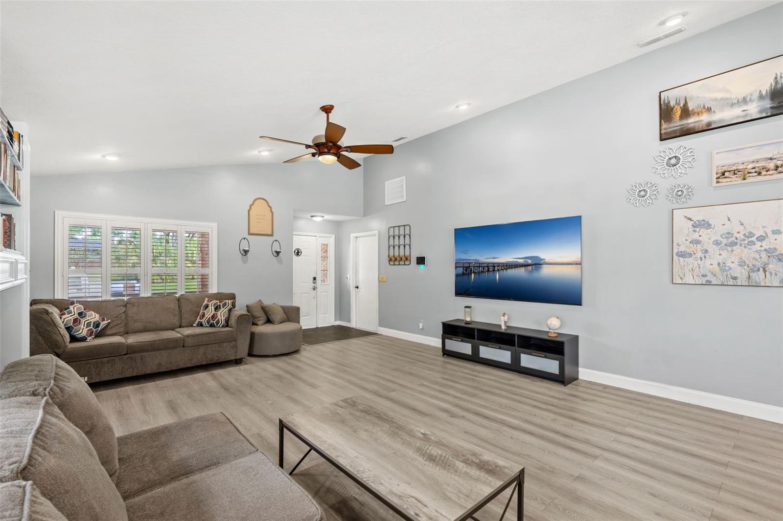 Image 13 of 36 For 3127 Ash Park Loop